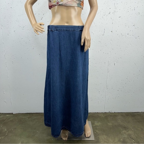 CP Shades Women’s size Medium Blue Denim Jean Maxi Skirt - Picture 1 of 16